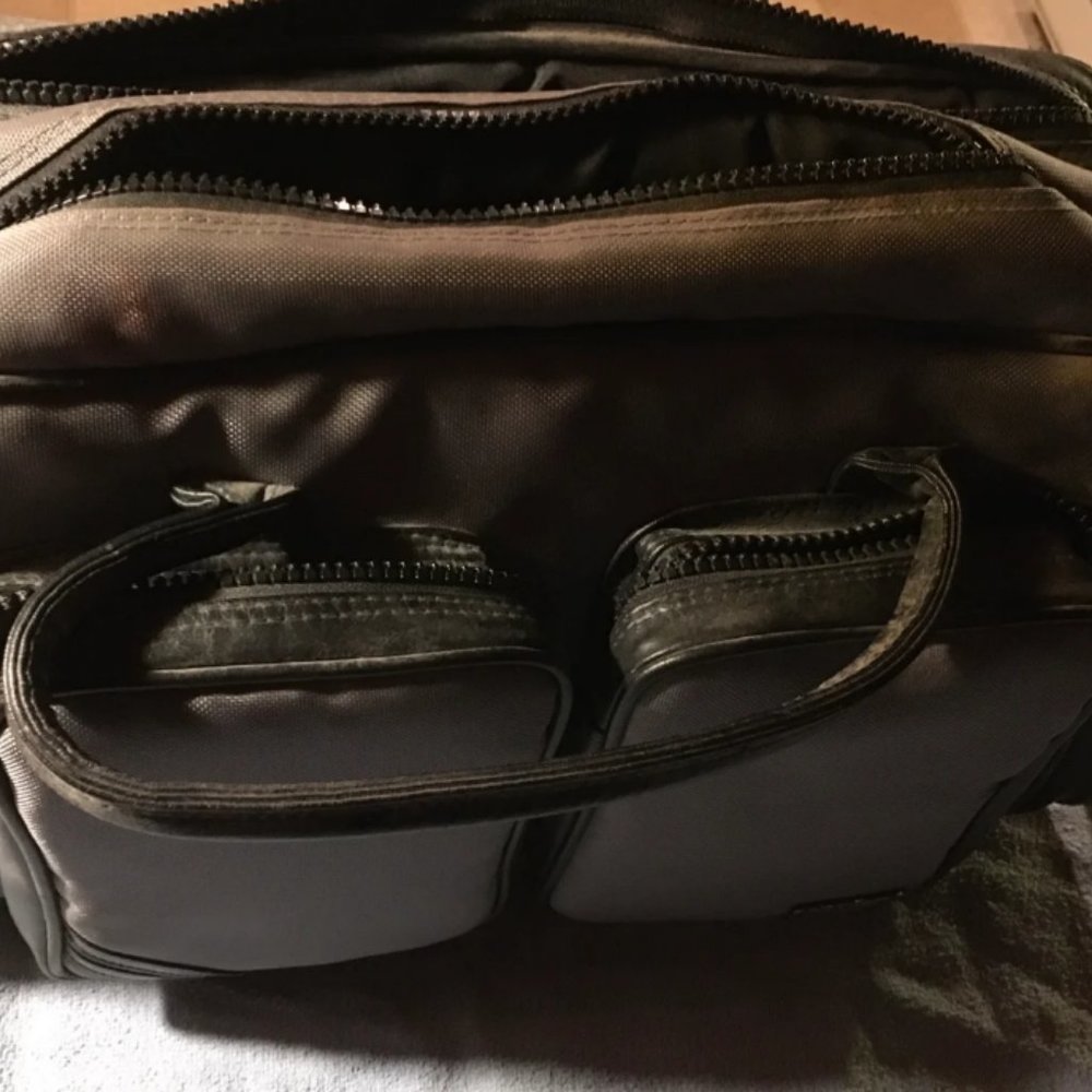 35mm canon camera storage carryall shoulder bag made by coaster s-5GYN